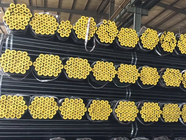 Carbon Seamless Steel Pipe - Bundled in Warehouse
