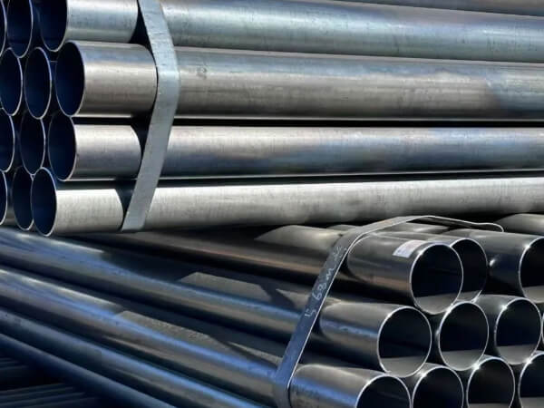 ERW steel pipe bundle in factory storage